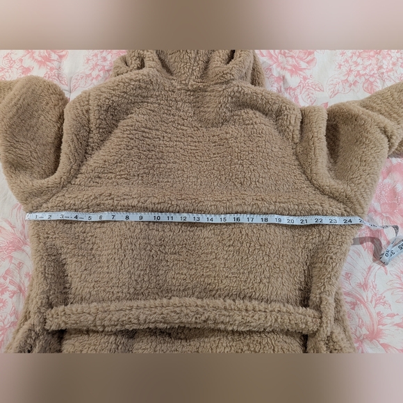 Pottery Barn Teddy Robe in brown - L. - Picture 5 of 5